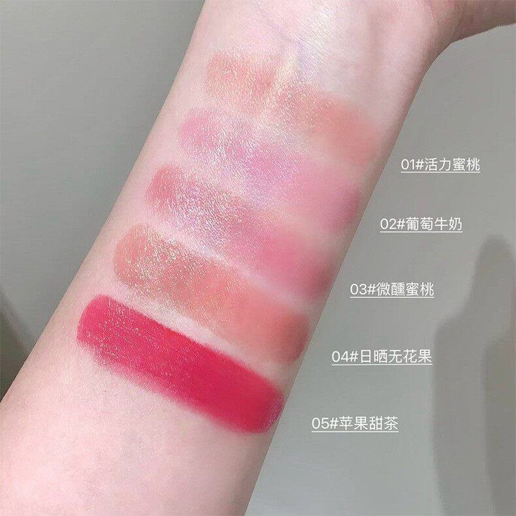 رژگونه دکمهای کریستالی Daimanpu